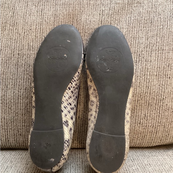 Tory Burch Verbena Silver Patent Toe Snakeskin Ballet Flats-size 6 - Picture 9 of 10